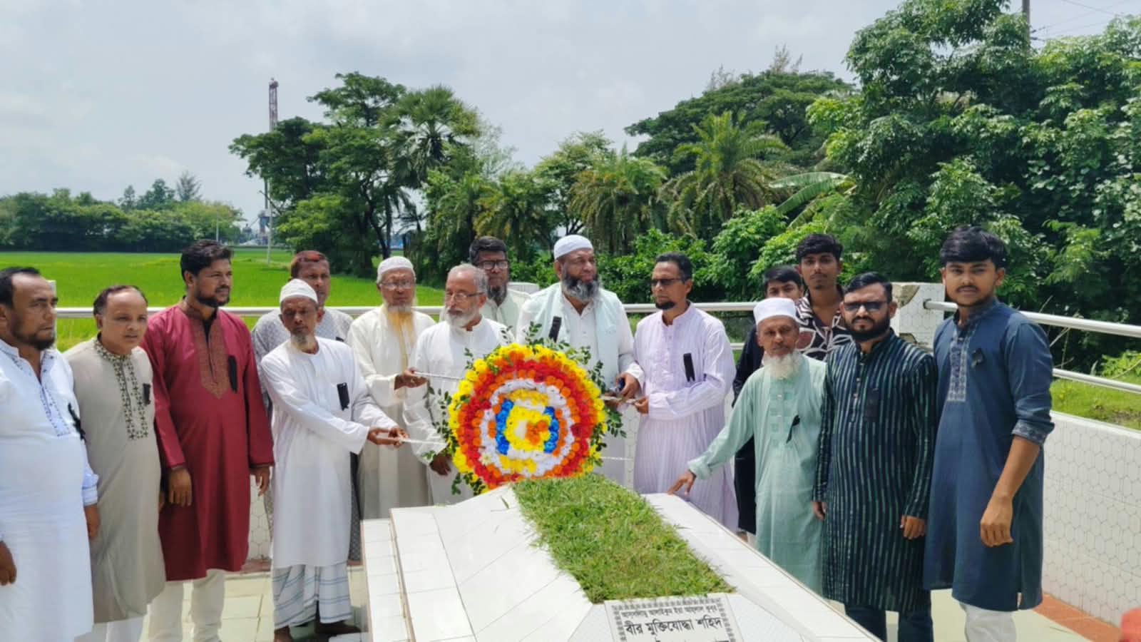 শহীদ আমান উল্যাহ ফারুকের ৫৫তম শাহাদাতবার্ষিকীতে পুষ্পস্তবক অর্পণ ও দোয়া